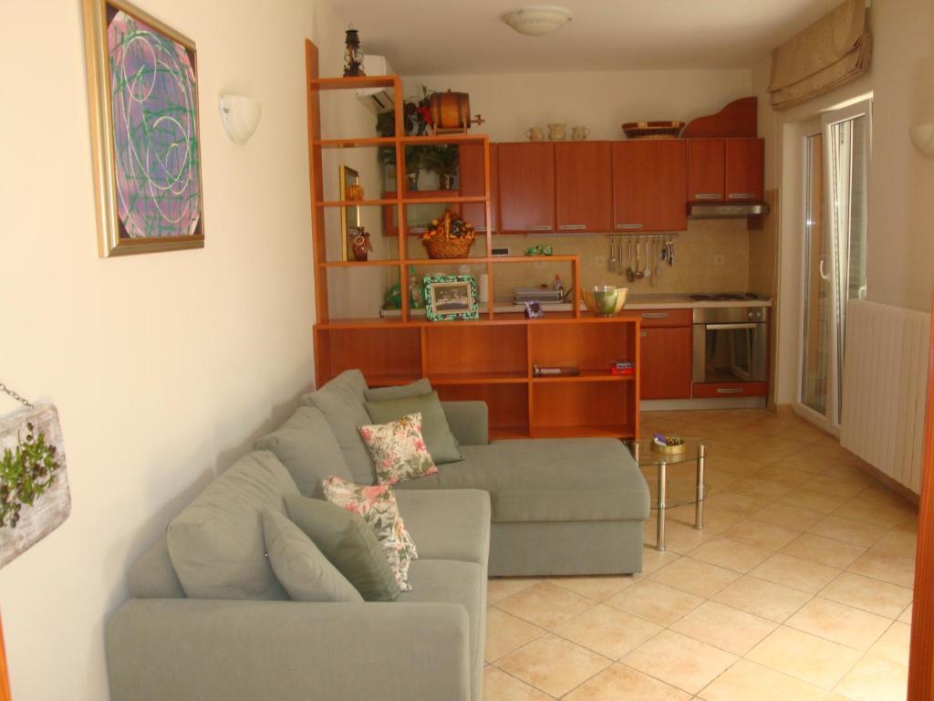 Apartments Mogorovic Mošćenička Draga Habitación foto